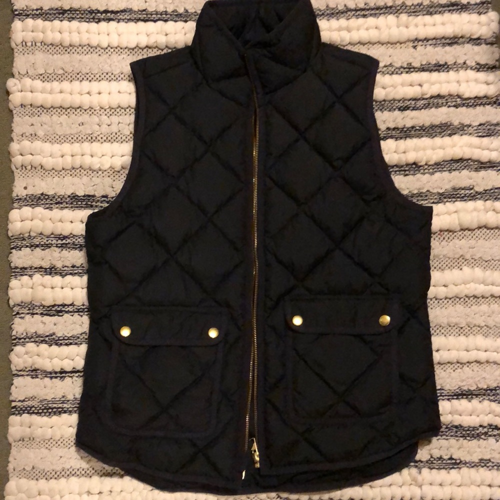 NWOT J Crew Black Puffer Vest